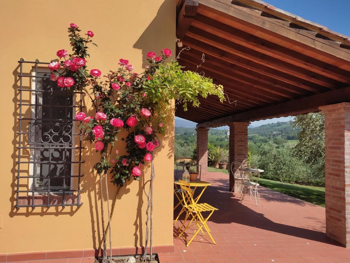 B&B La Casetta Montecarlo Bagian luar foto