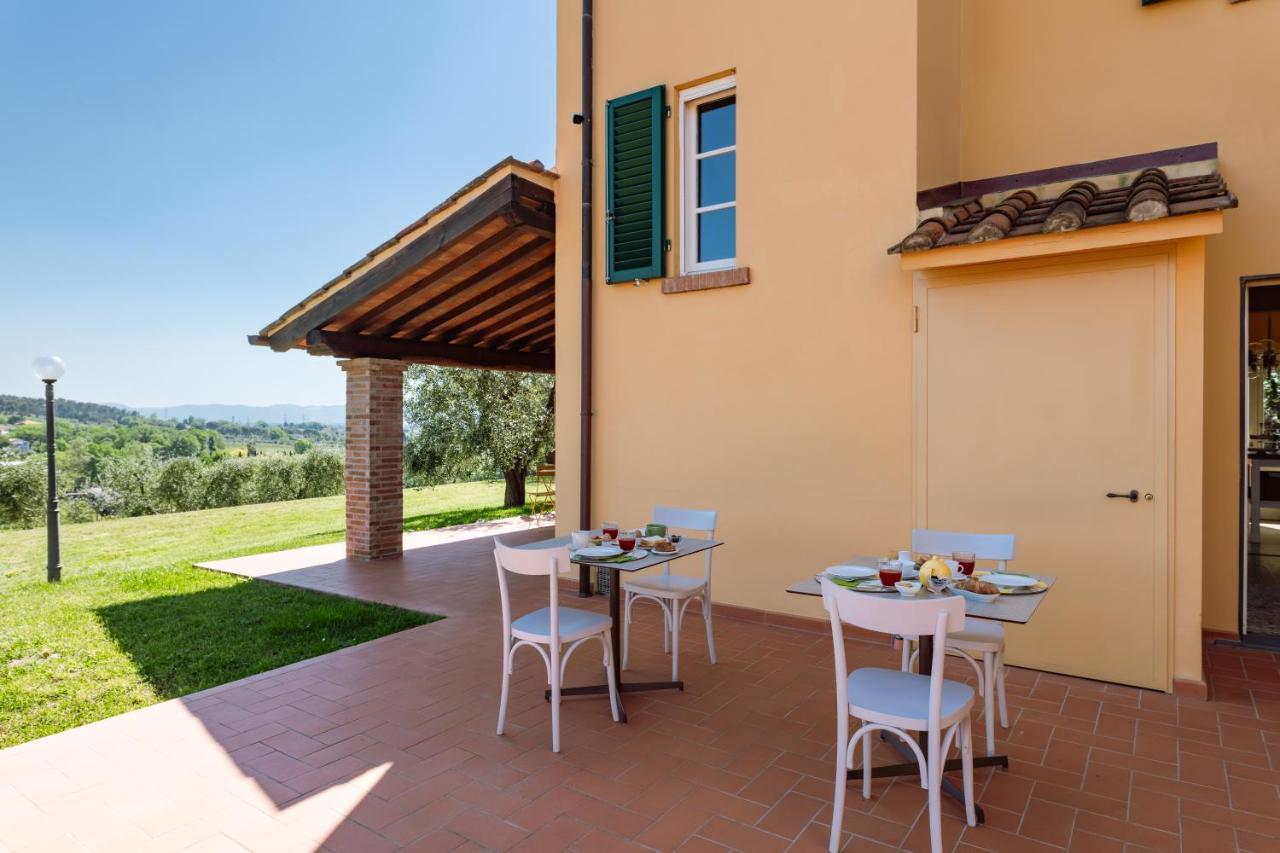 B&B La Casetta Montecarlo Bagian luar foto
